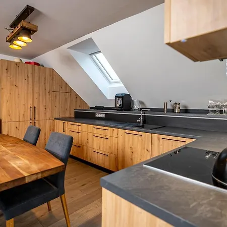 Apartamento V Podzámčí *