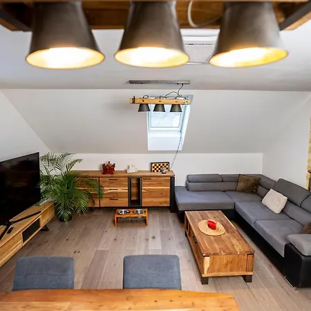 Appartement V Podzamci